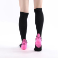 Compression athlétique élevée de chaussette de genou de chaussettes de football du football de sports d&#39;hommes faits sur commande